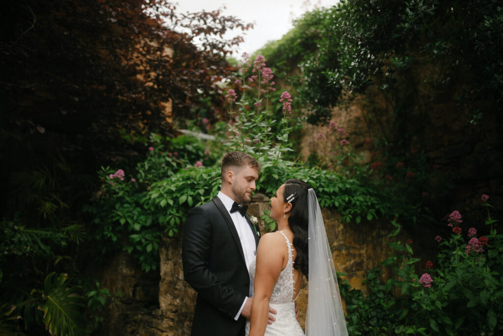 Marybank Estate is a Historic Adelaide Foothills property and Wedding Venue. A full service property offering elegant and luxurious accommodation, historic Barn and spacious gardens.