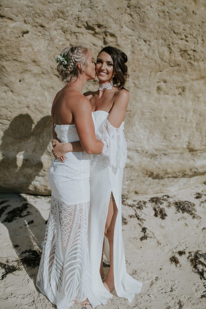 Aldinga Secret Garden, Fleurieu Peninsula, Venue for weddings and events, engagement parties and birthday celebrations. Rustic, quirky secret garden offered exclusively through VENYU