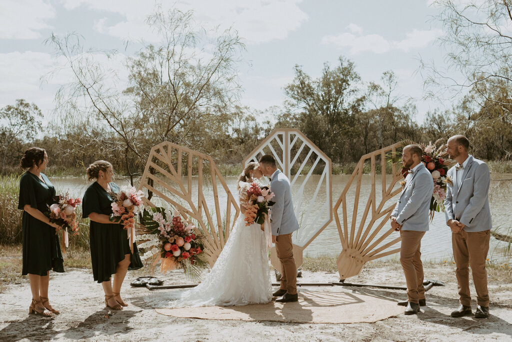 The River Block, complete dry hire wedding venue in the Riverland with luxury accommodation