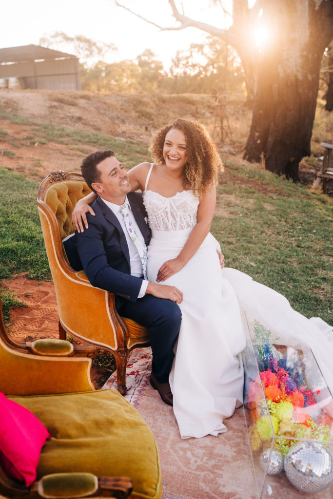 The River Block styled shoot - splashes of vibrant colour at this complete dry hire wedding venue in the Riverland with luxury accommodation
