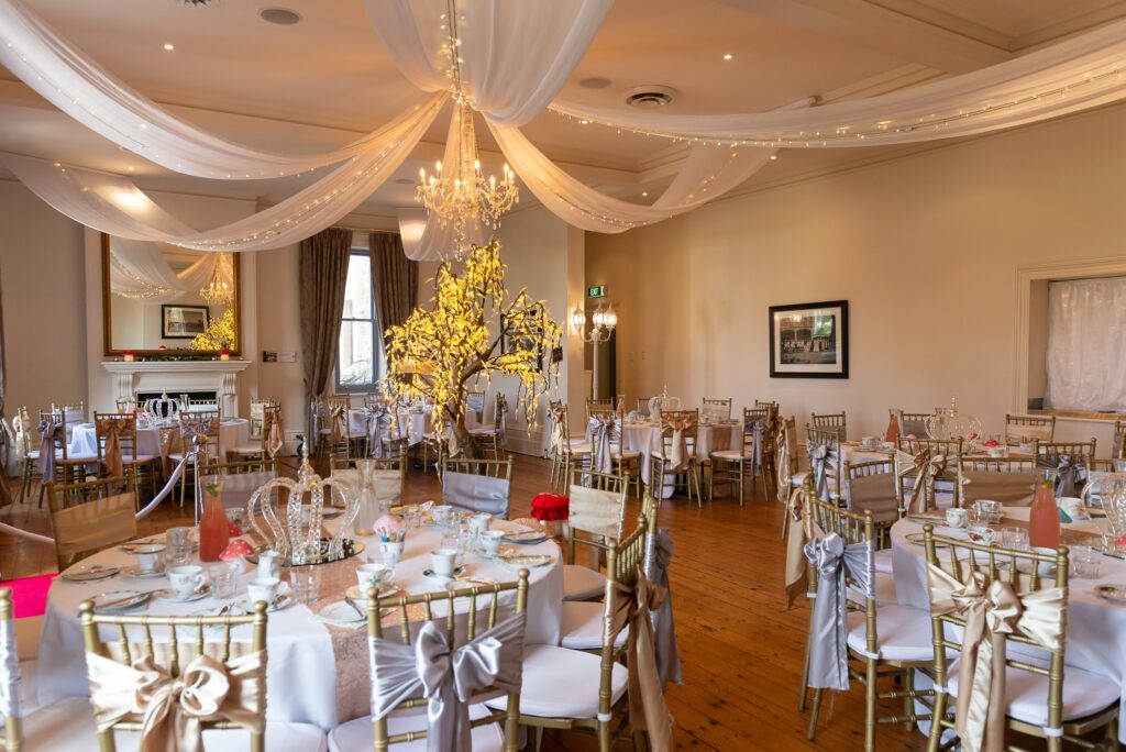 Glanville Hall is Adelaide's historic beachside manor, located just inland from the popular Semaphore Beach this heritage site is now offered for indoor and outdoor weddings and events. 