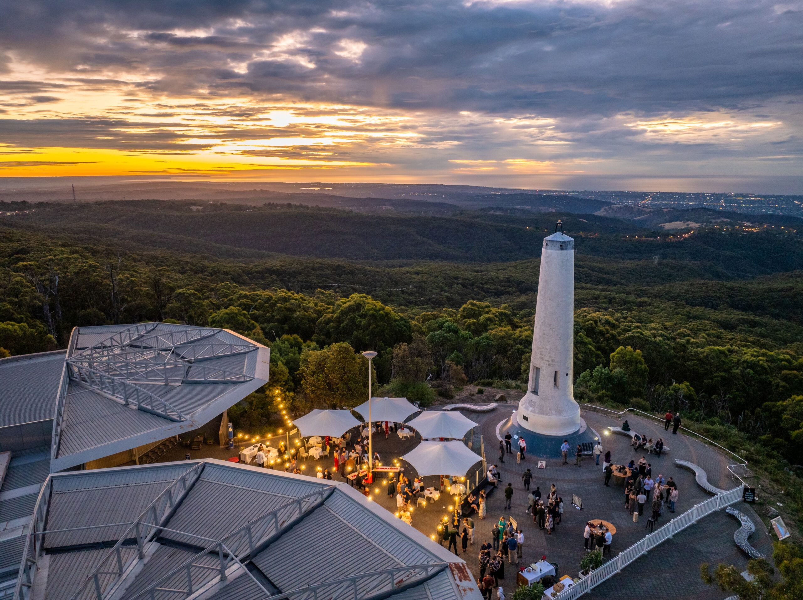 A picturesque modern venue sitting at the peak of iconic Mt Lofty, The Summit is one of Adelaide Hills’ most iconic locations, with premium service and unparalleled views over Adelaide.