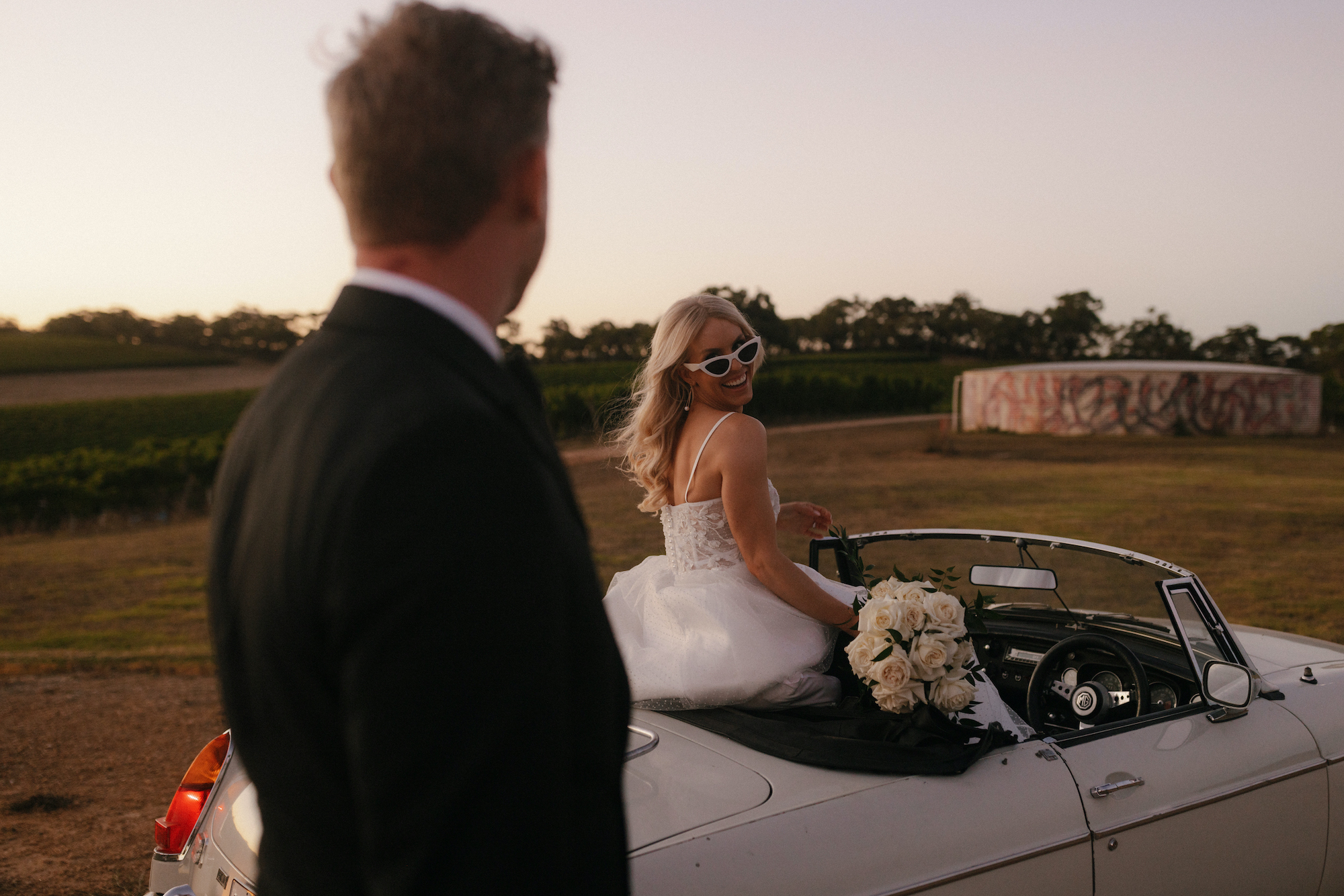 A heritage barn venue set amongst the rolling hills and vineyards of the Adelaide Hills, Longview is a spacious yet intimate wedding venue in Macclesfield with on-site accommodation, day spa and food and beverage packages to suit.