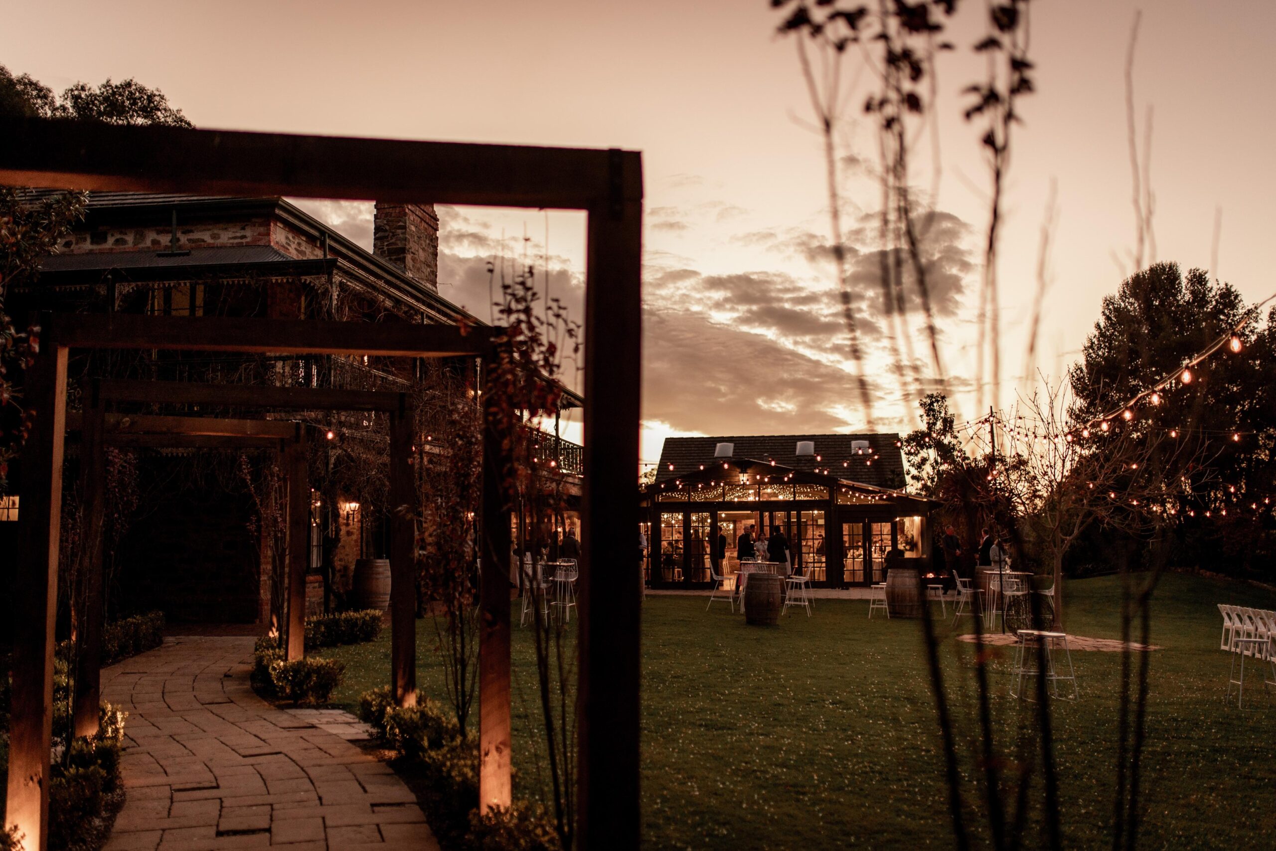 One of the first bespoke Adelaide Hills wedding venues, Hazelmere Homestead is a private estate with 3 acres of stunning gardens which surround their magnificent heritage homestead, pavilion events space and boutique accommodation.