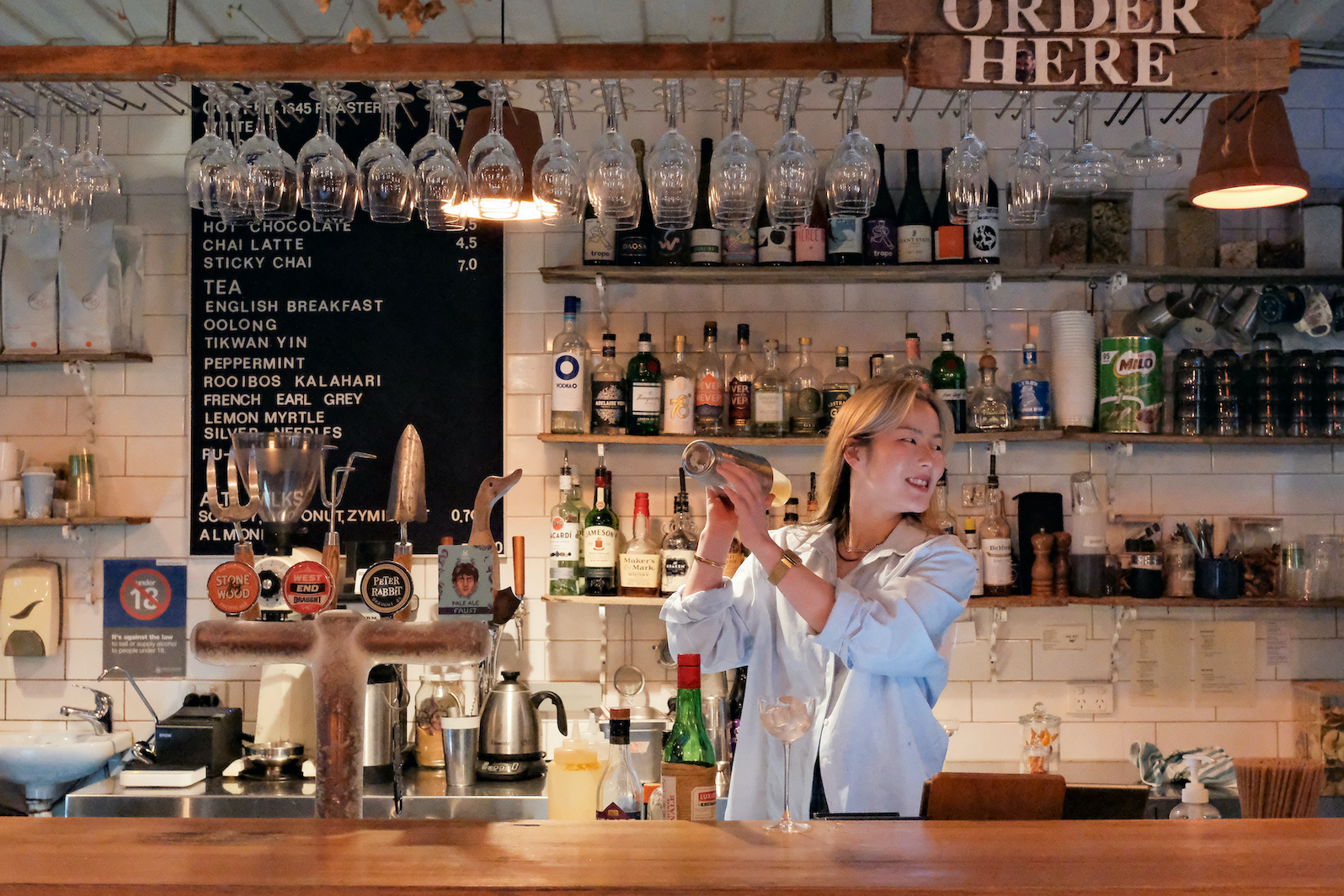 Peter Rabbit is a whimsical garden venue secretly tucked away in the heart of Adelaide’s CBD, offering all-inclusive bespoke sit-down and cocktail wedding packages.