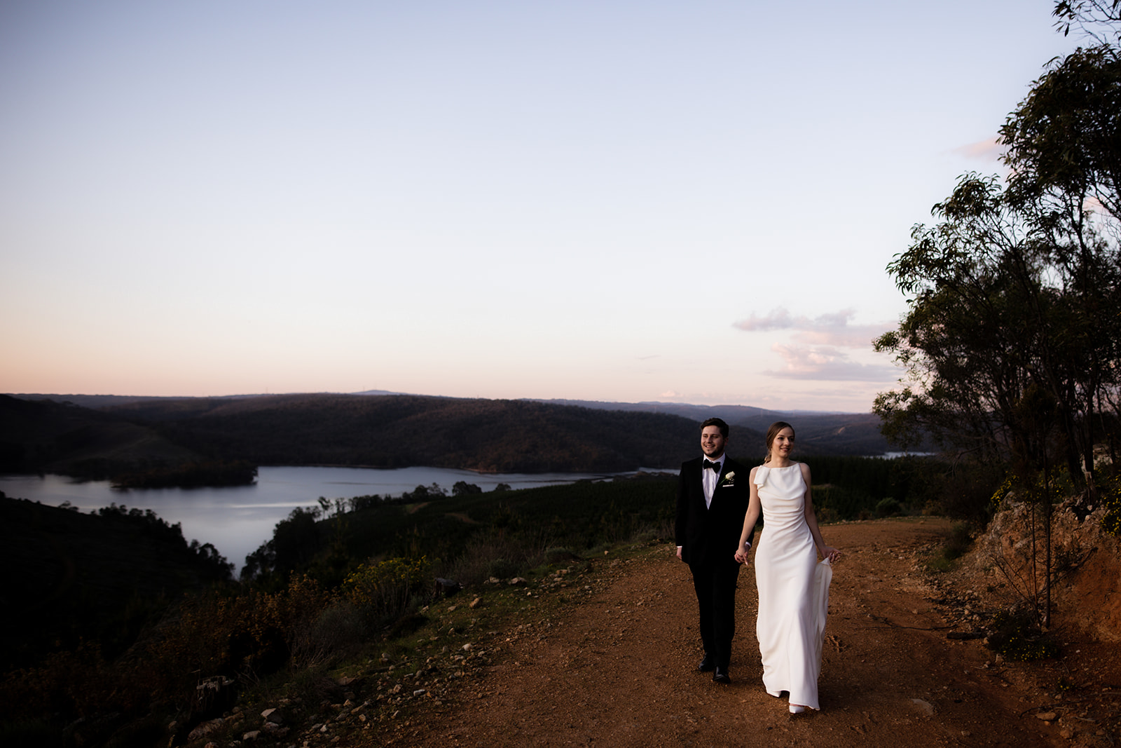Located in the heart of the picturesque Adelaide Hills, Anvers Wines is a luxurious full-service wedding venue in Kangarilla which effortlessly blends old-world charm with modern sophistication.